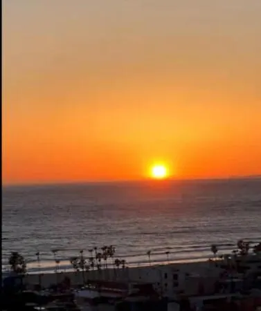 Ocean View Apartment In Marina Del Rey Near Venice Beach
